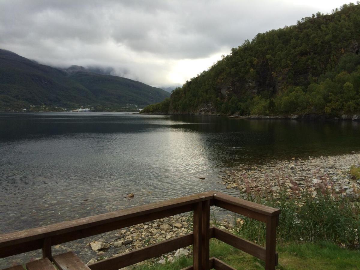 Elvegard Fjordcamp 호텔 Grov 외부 사진