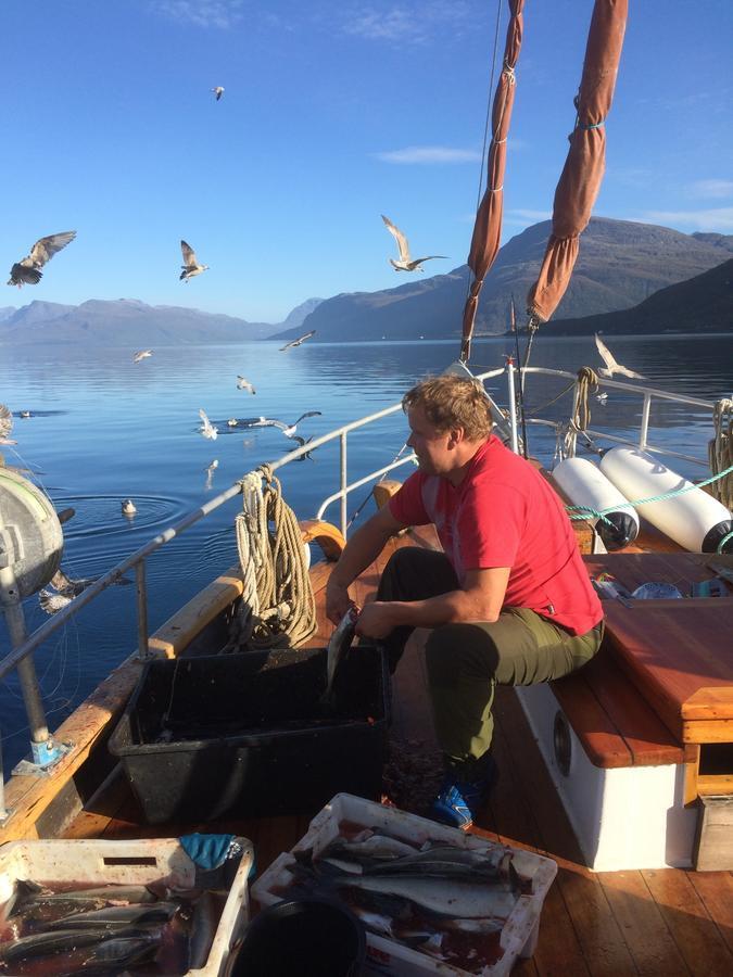 Elvegard Fjordcamp 호텔 Grov 외부 사진